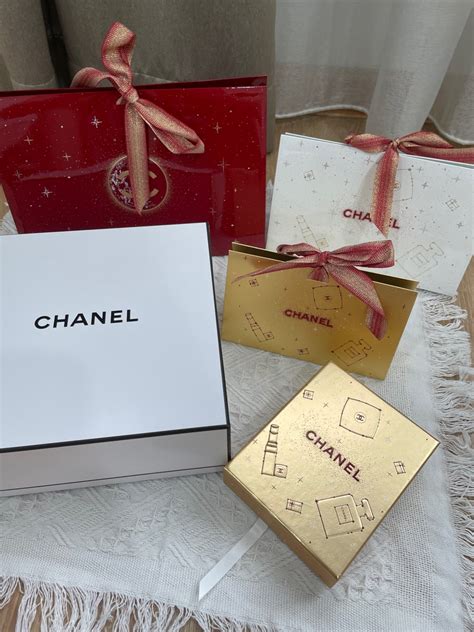 chanel christmas 2020 packaging|chanel gift shop online.